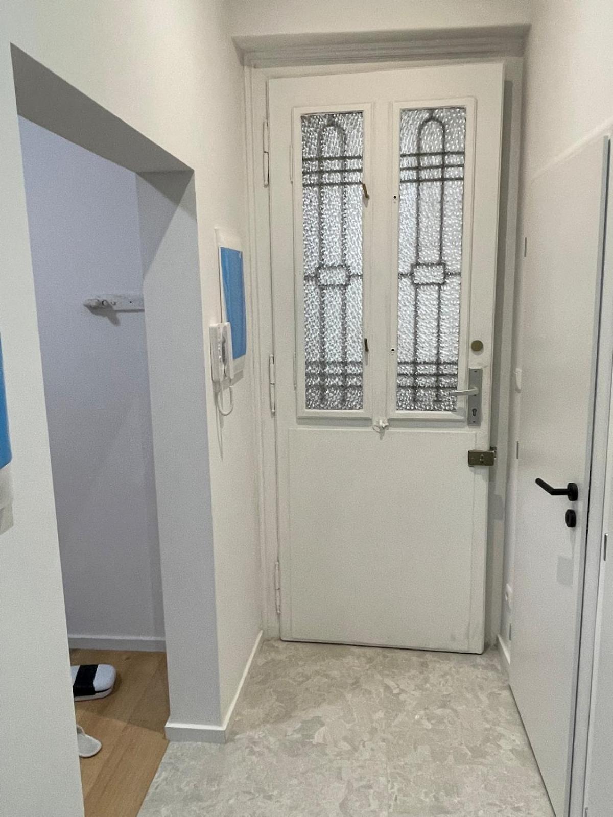 Apartment Discover With Comfort First Occupancy *